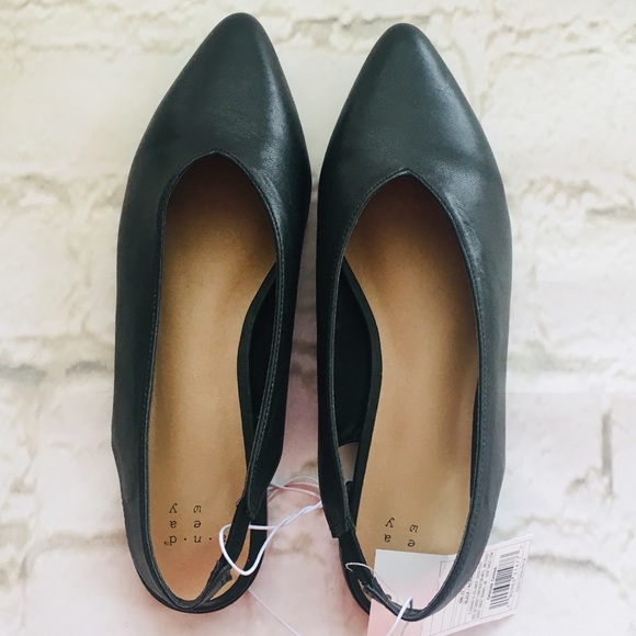 A New Day Choked Back Sling Back Ballet Thrift NWT - Picture 3 of 6